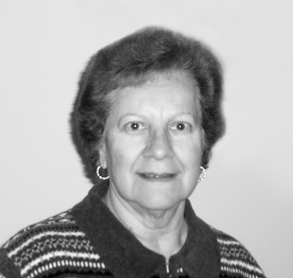 Obituary of Sylvia M Wagnecz | Welcome to Tuttle Funeral Home locat...